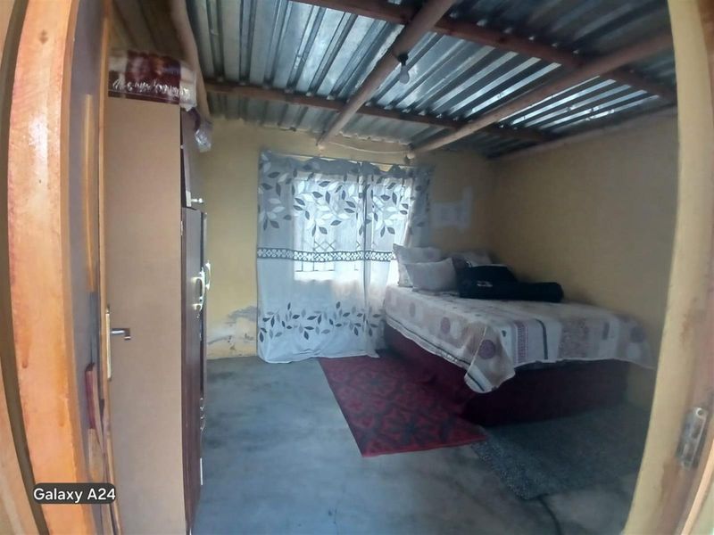 House For Sale in Osizweni, KwaZulu Natal - Photo 6