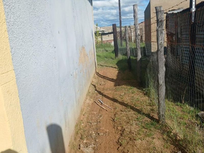 House For Sale in Osizweni, KwaZulu Natal - Photo 5