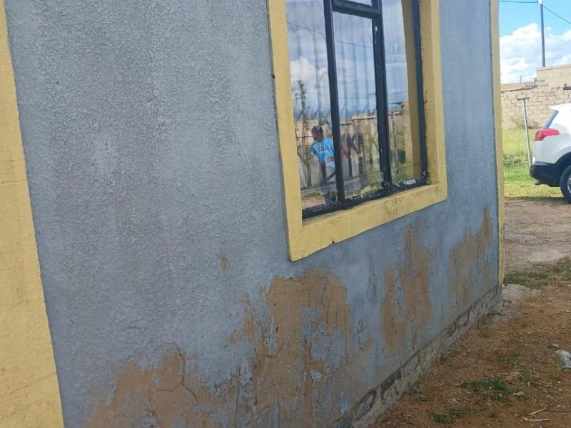 House For Sale in Osizweni, KwaZulu Natal - Photo 4