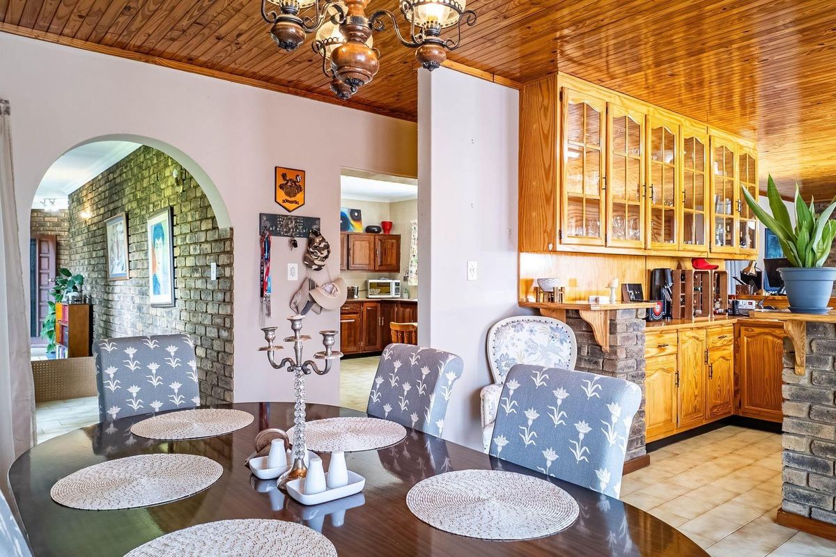 House For Sale in Zwartkop, Centurion - Photo 5