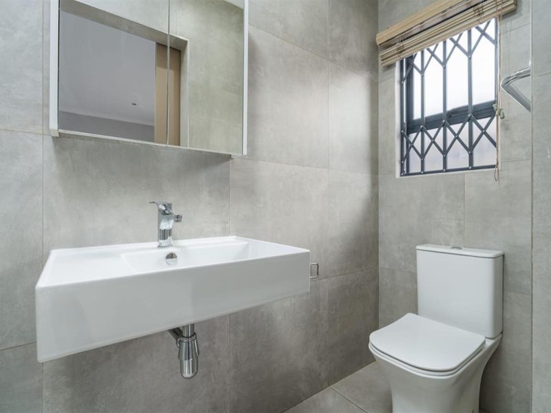 House For Sale in well sought after Development in Secunda - Photo 10