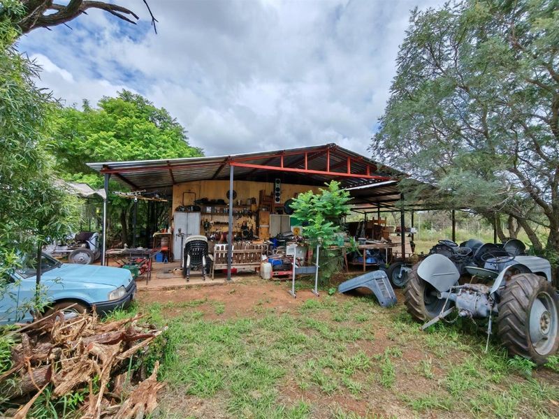 Off-Grid Bushveld Smallholding - 8.5 ha - Cash Offers Welcome! Bela Bela - Photo 3