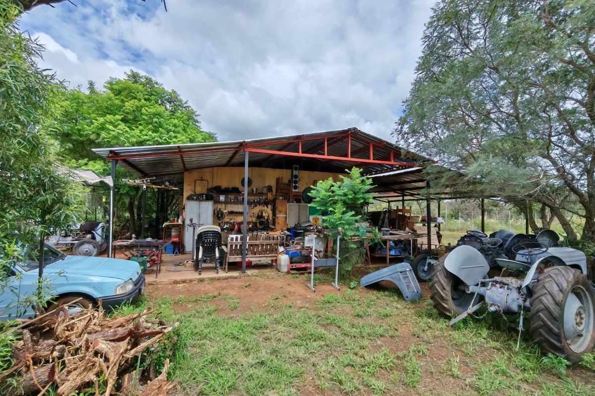Off-Grid Bushveld Smallholding - 8.5 ha - Cash Offers Welcome! Bela Bela - Photo 3