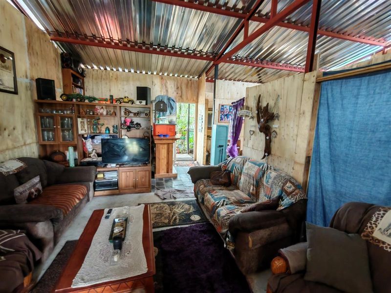 Off-Grid Bushveld Smallholding - 8.5 ha - Cash Offers Welcome! Bela Bela - Photo 5