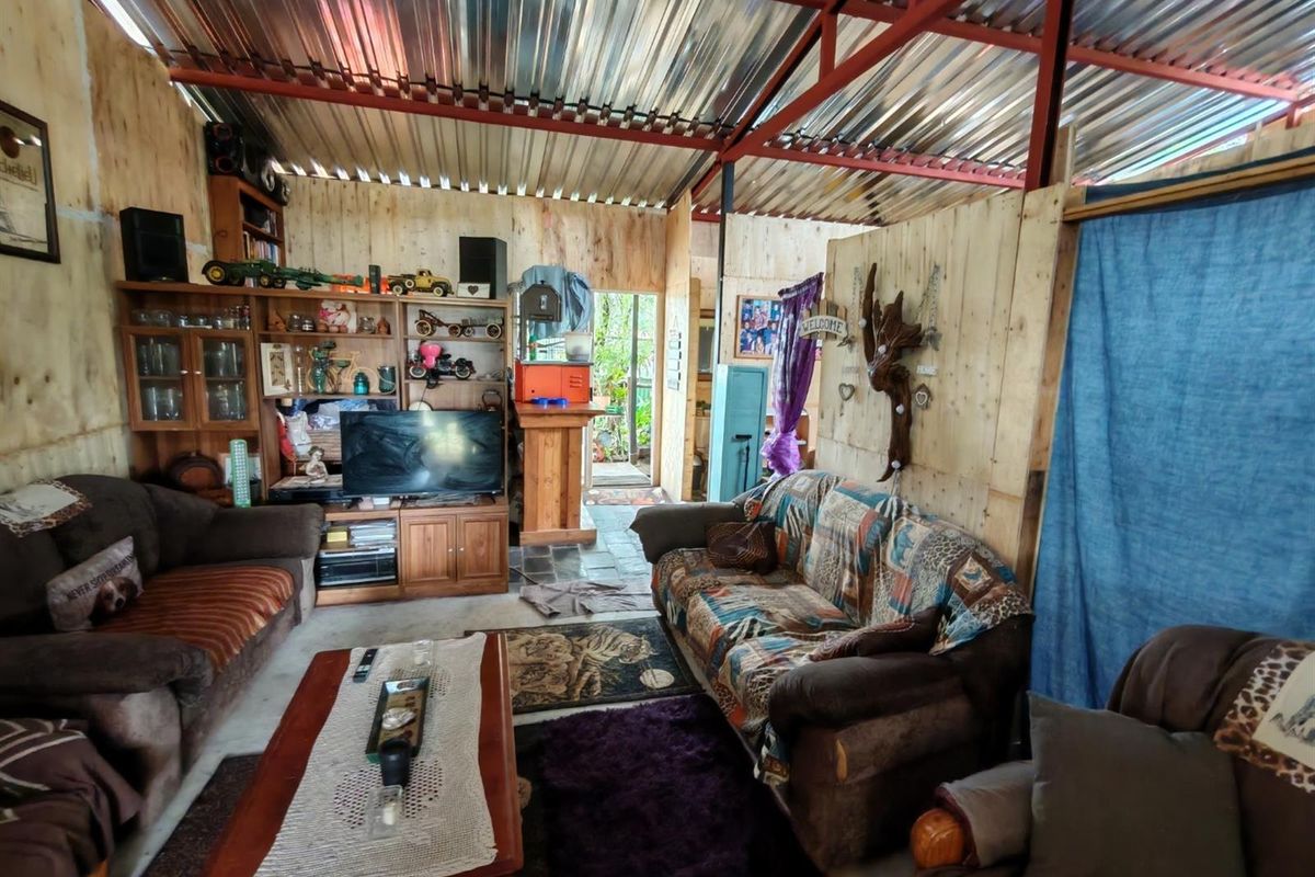 Off-Grid Bushveld Smallholding - 8.5 ha - Cash Offers Welcome! Bela Bela - Photo 5