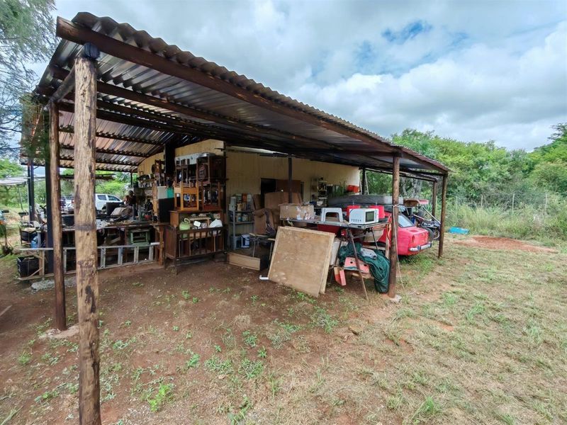Off-Grid Bushveld Smallholding - 8.5 ha - Cash Offers Welcome! Bela Bela - Photo 4