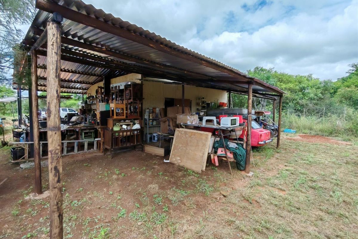 Off-Grid Bushveld Smallholding - 8.5 ha - Cash Offers Welcome! Bela Bela - Photo 4