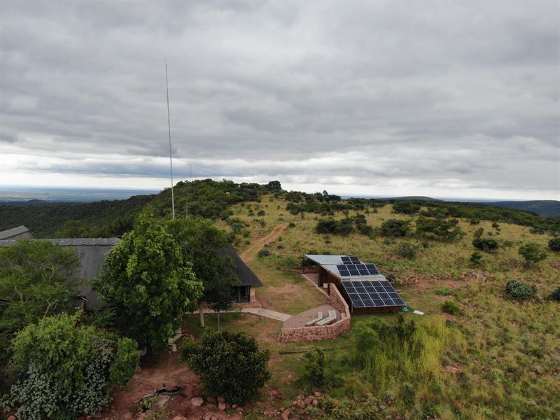 Rock-Built 3-Bedroom House with En-Suite Cottage - 1000 ha Private Nature Reserve, Bela Bela - Photo 7
