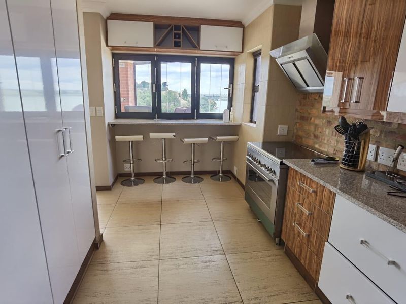 House For Sale in Aquavista Mountain Estate, Bronkhorstspruit - Photo 10