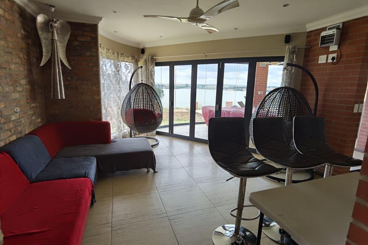 House For Sale in Aquavista Mountain Estate, Bronkhorstspruit - Photo 5