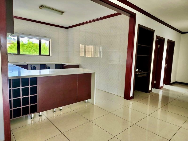 2bedroom Ground Apartment - Photo 3