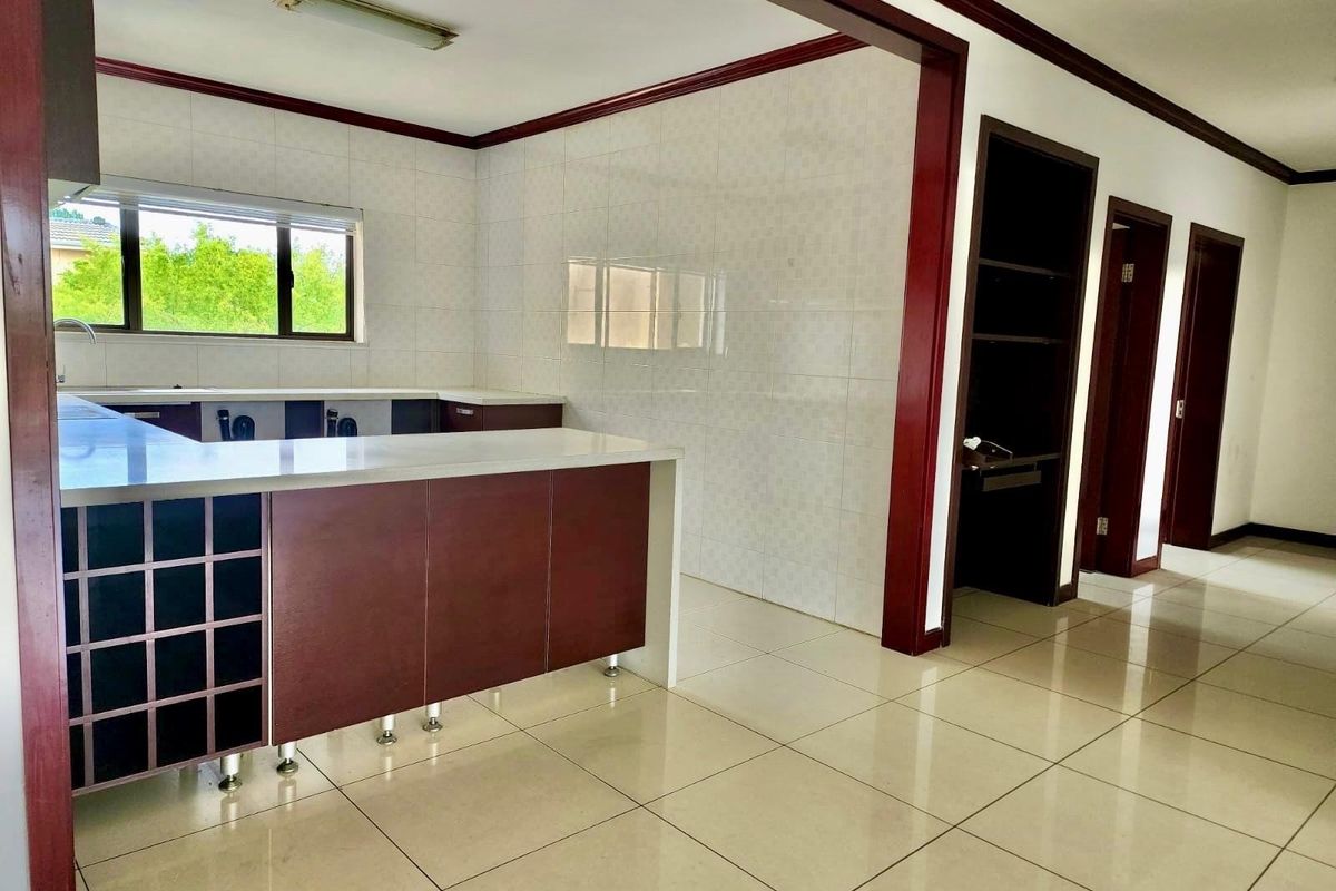 2bedroom Ground Apartment - Photo 3