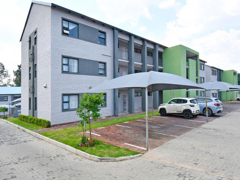 Apartment For Sale in Rynfield - Photo 4