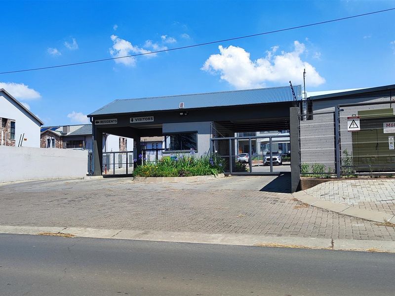 Apartment For Sale in Rynfield - Photo 3