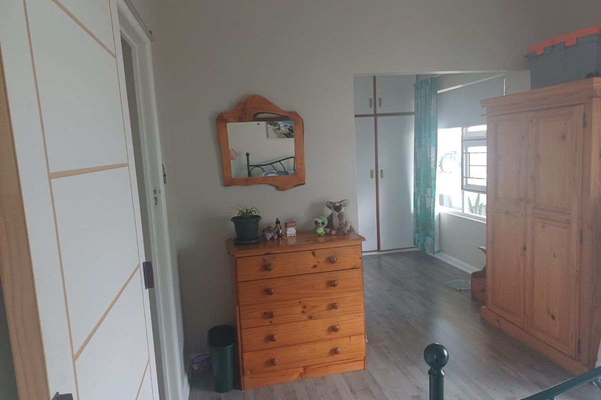 House For Sale in Stilbaai Wes, Stilbaai - Photo 5