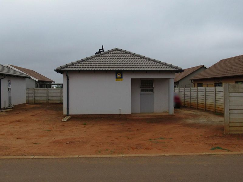 House For Sale in Crystal Park, Benoni - Photo 4