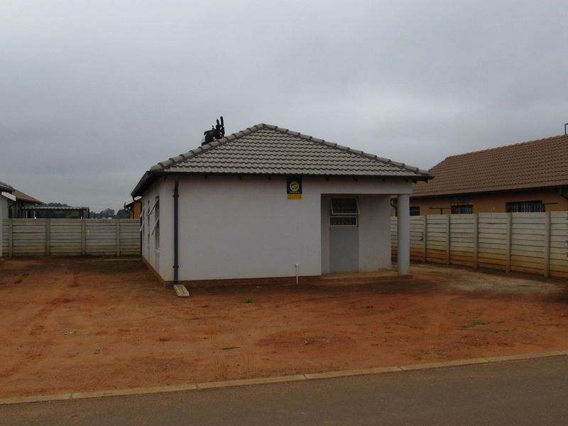 House For Sale in Crystal Park, Benoni - Photo 3
