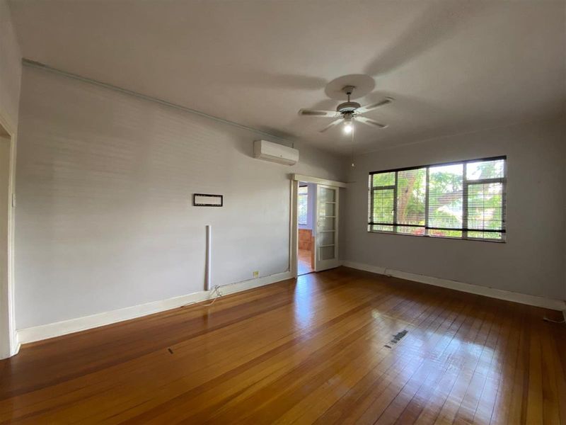 Apartment For Sale in Glenwood, Durban, KwaZulu Natal - Photo 10