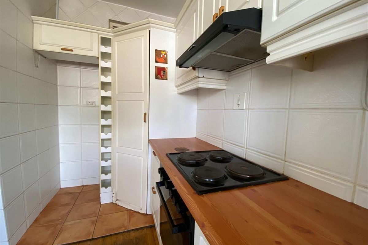 Apartment For Sale in Glenwood, Durban, KwaZulu Natal - Photo 5