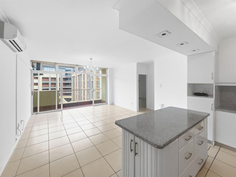 Newly Renovated 2 Bed Apartment For Sale in Umhlanga Ridge, Umhlanga, KwaZulu-Natal - Photo 6