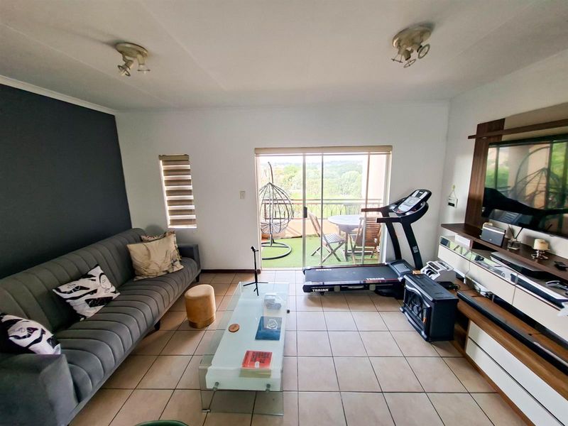 2 bedroom Apartment For Sale in Eco Park Estate, Centurion - Photo 4