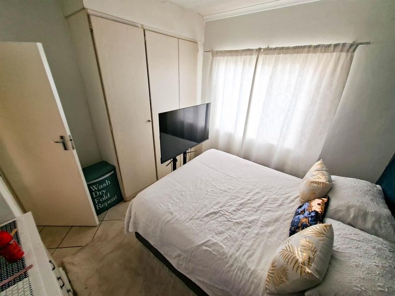 2 bedroom Apartment For Sale in Eco Park Estate, Centurion - Photo 9