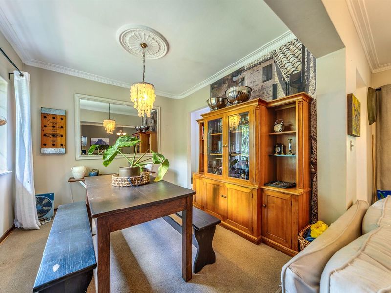 Beautiful Home With Gorgeous Established Garden - Photo 8