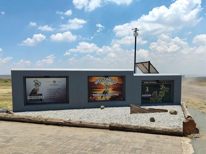 Stunning 7 Bedroom Family Home, Vaaldam, Free State - Photo 8