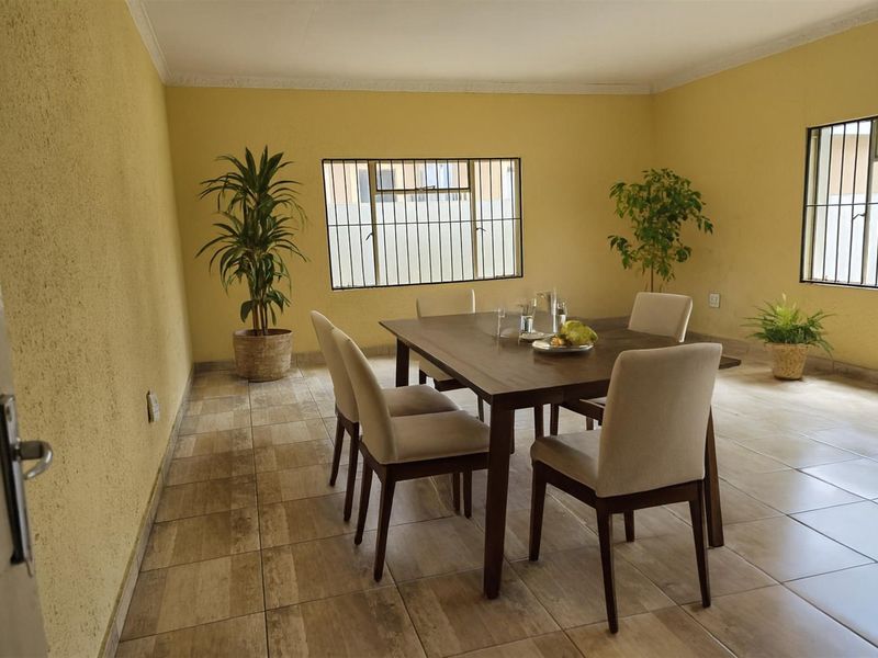 INTERESTED INVESTORS MIXED RESIDENTIAL ON A MASSIVE STAND HUGE HOUSE PLUS  7 UNIT A COMPLEX - Photo 7