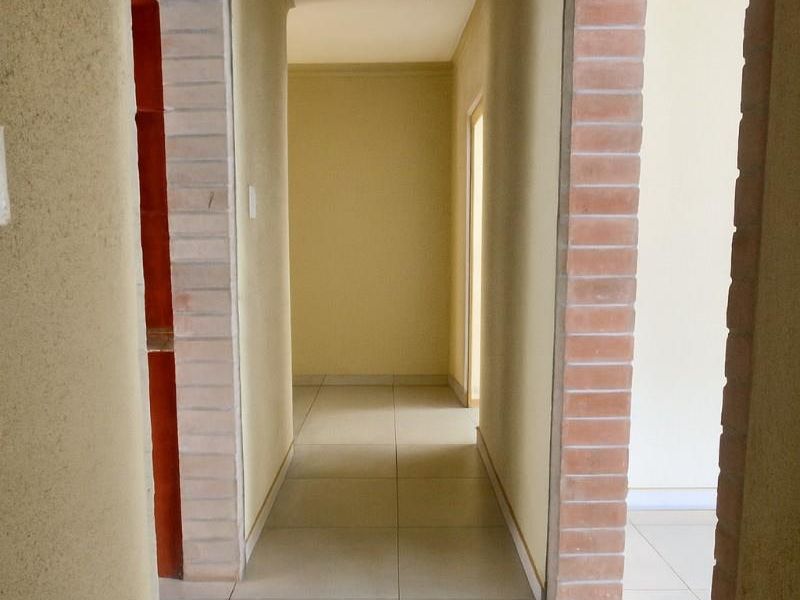 INTERESTED INVESTORS MIXED RESIDENTIAL ON A MASSIVE STAND HUGE HOUSE PLUS  7 UNIT A COMPLEX - Photo 9