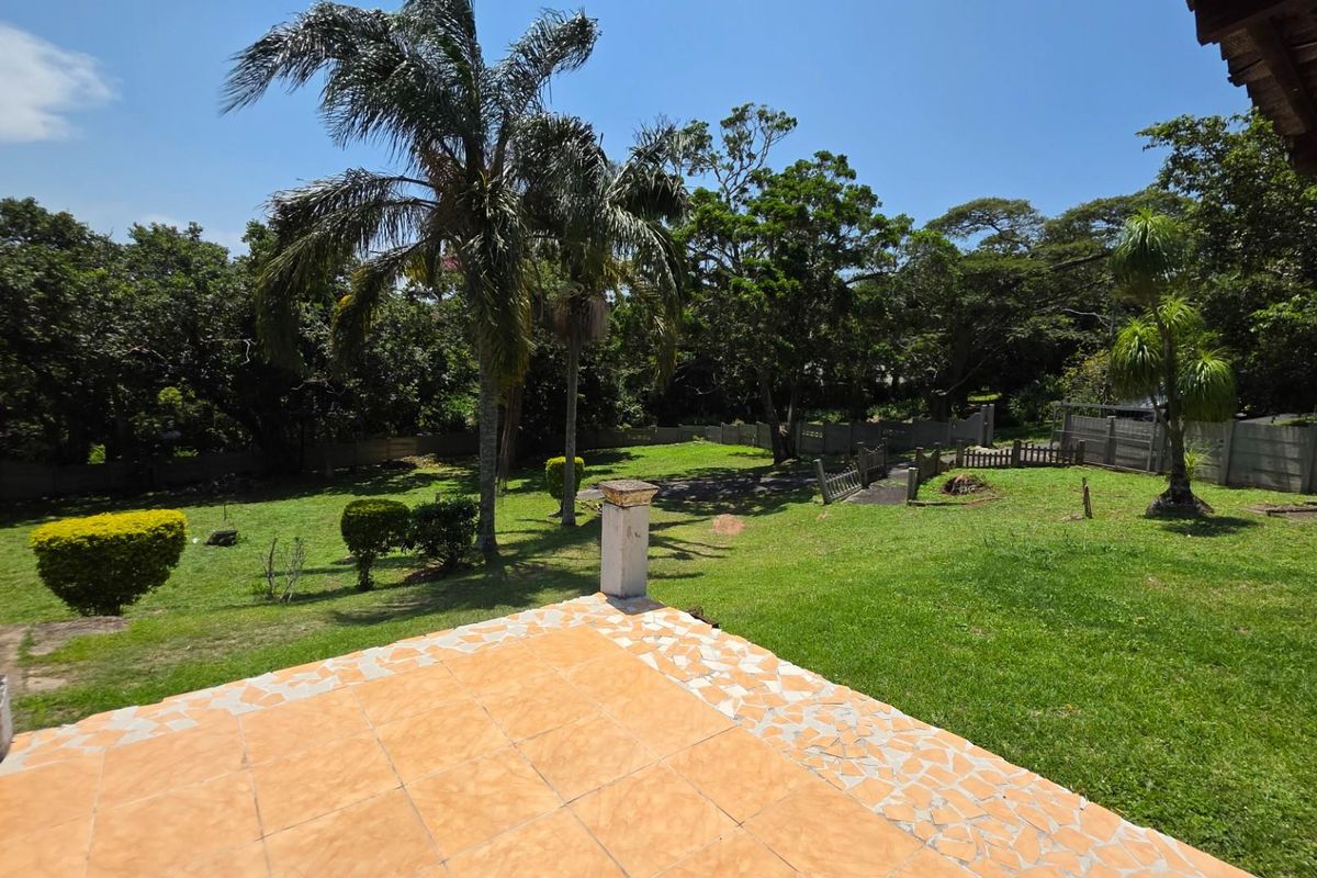Four bedroom home for sale in Uvongo, Margate, KwaZulu Natal - Photo 3