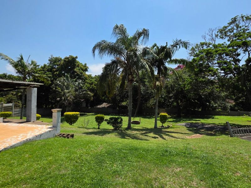 Four bedroom home for sale in Uvongo, Margate, KwaZulu Natal - Photo 5