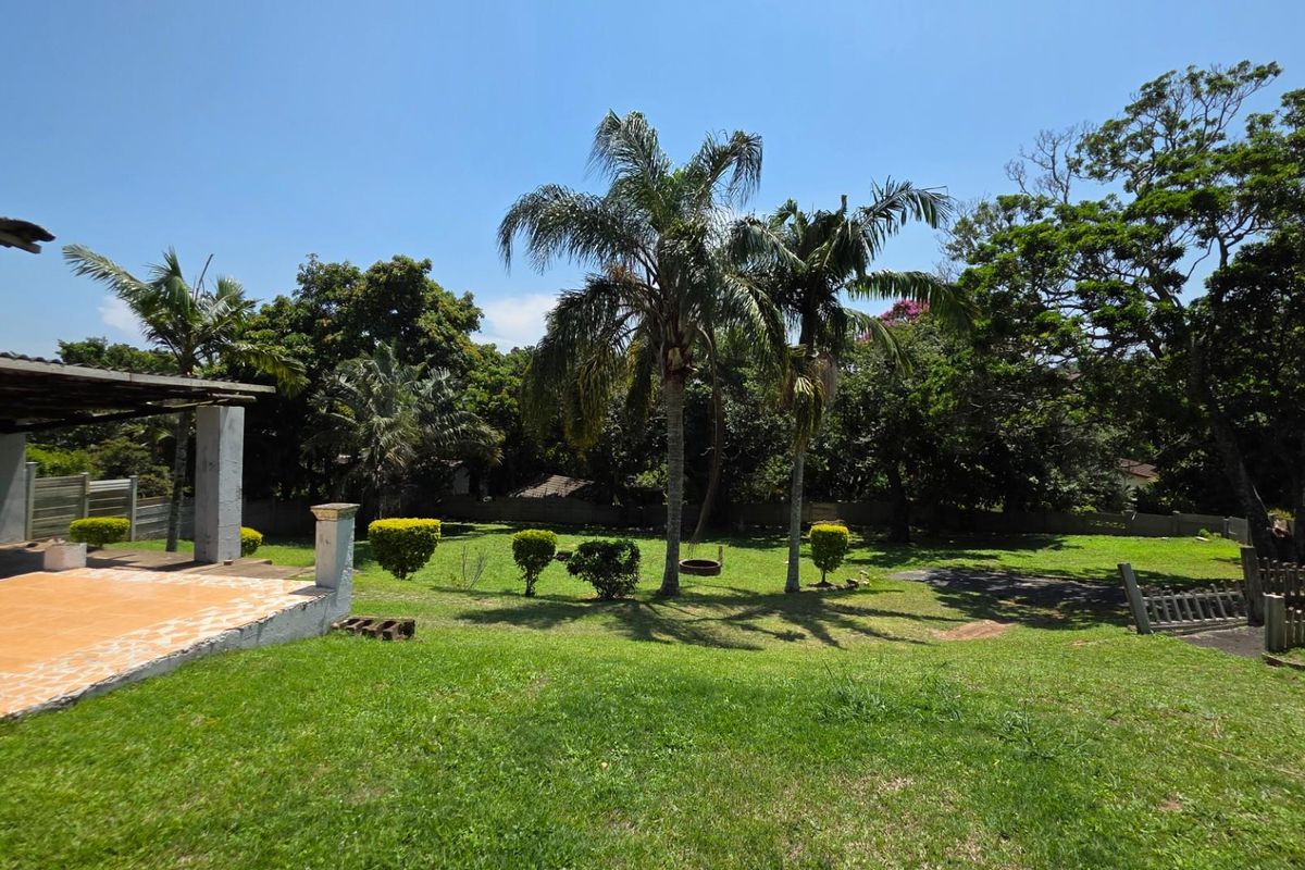 Four bedroom home for sale in Uvongo, Margate, KwaZulu Natal - Photo 5