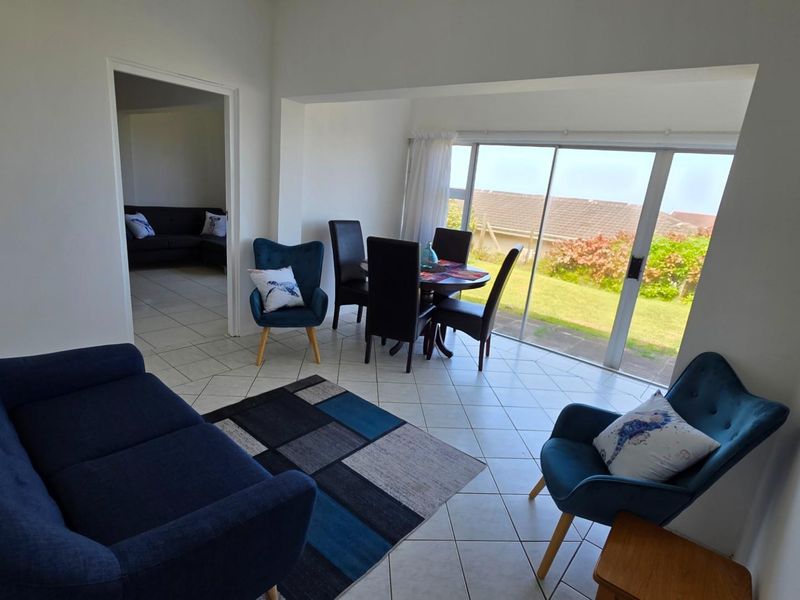 Lovely 2 bedroom, 1 bathroom apartment within walking distance of the beach! - Photo 4