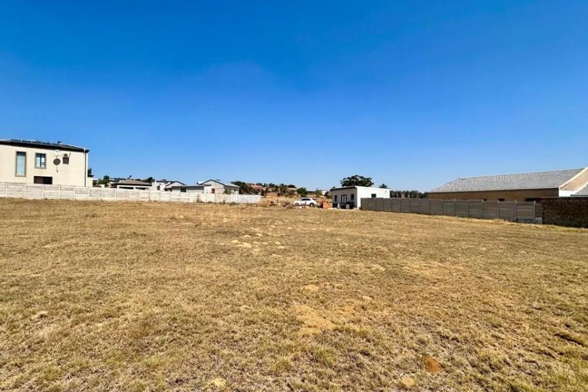 Rare Extra-Large Vacant Plot - Ideal Build and Resell Investment - Photo 2