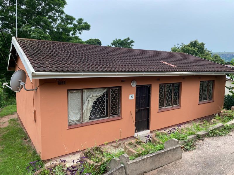 Reduced!!! House For Sale in Kwandengezi, Pinetown, KwaZulu Natal - Photo 1