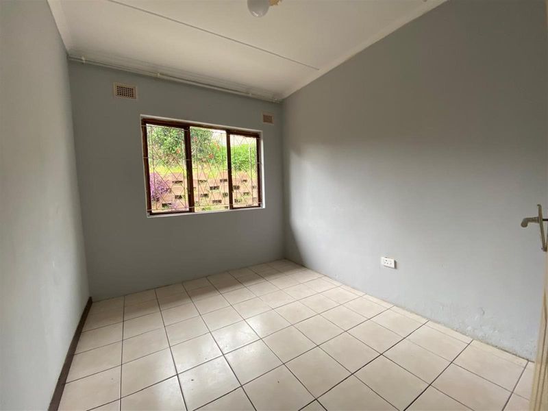 Reduced!!! House For Sale in Kwandengezi, Pinetown, KwaZulu Natal - Photo 10