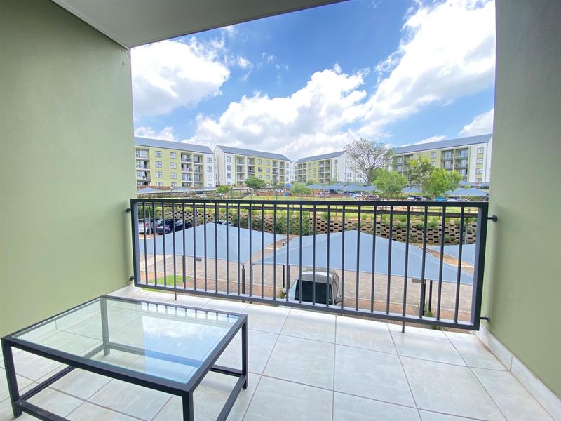 Apartment For Sale in Linbro Park, Sandton - Photo 4