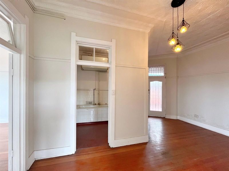 Penthouse apartment in Heritage building - Photo 5