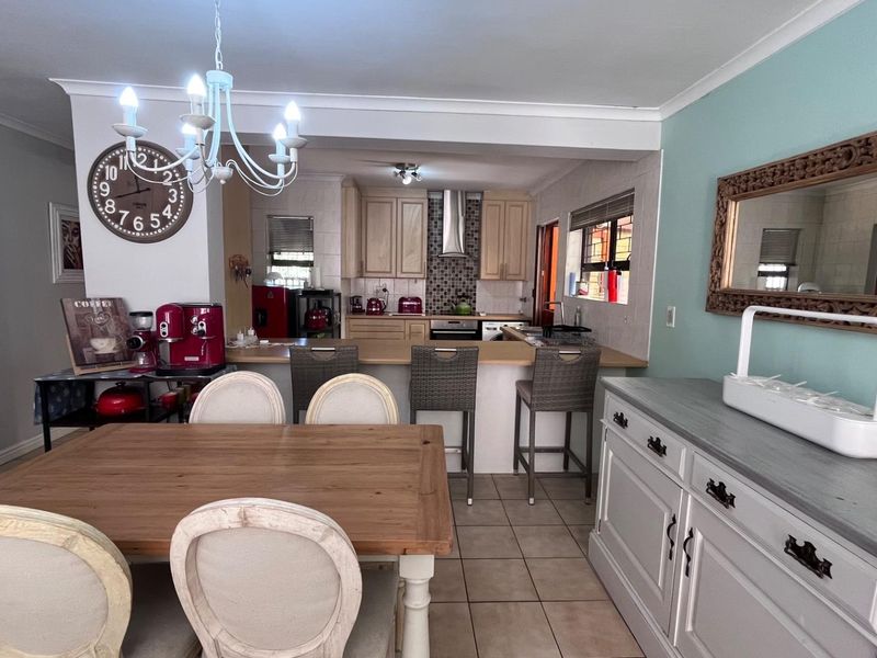 Priced to Sell! Neat 3-Bedroom Townhouse in Quiet Cul-de-Sac - Sonstraal Heights - Photo 5