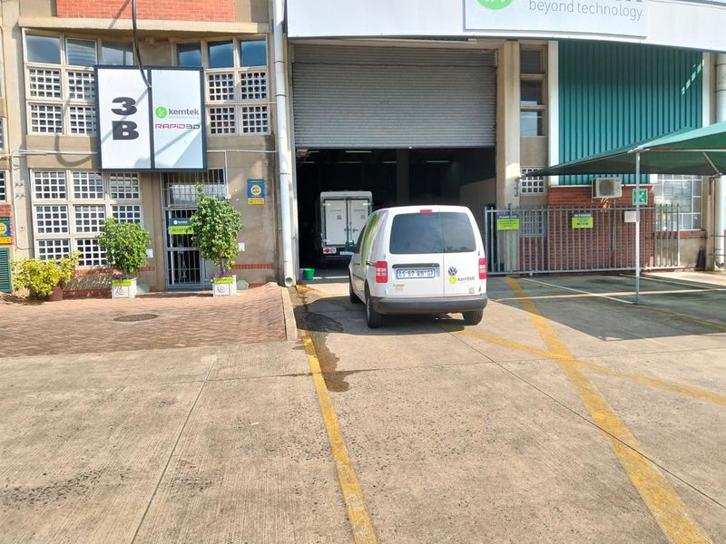 Industrial Property To Rent in Westmead, Pinetown, KwaZulu Natal - Photo 4