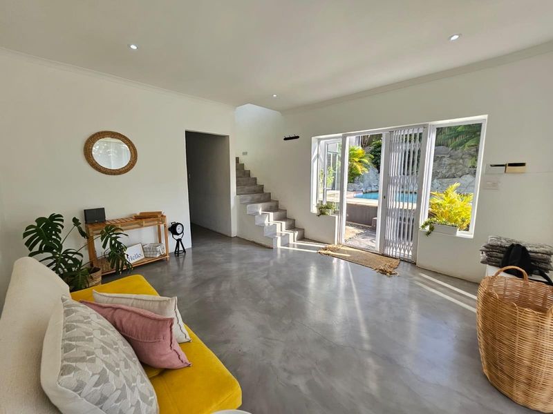 Stunning Multi-Level 4-Bedroom Home with Harbour Views - Upper Glenwood For Sale - Photo 2