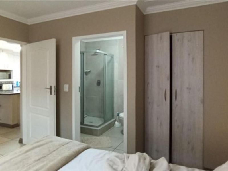 2 Bed Apartment For Sale in Amberfield, Centurion - Photo 3