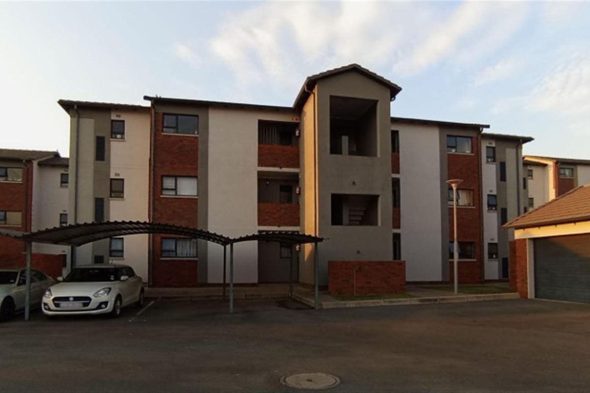2 Bed Apartment For Sale in Amberfield, Centurion - Photo 5