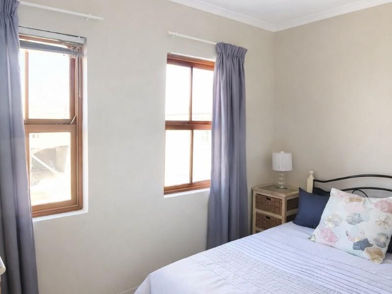 Secure 2-Bedroom Duplex Townhouse in Central Wellington - Photo 7