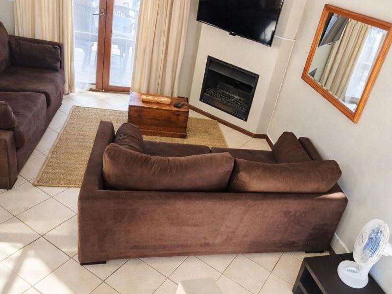 Secure 2-Bedroom Duplex Townhouse in Central Wellington - Photo 5