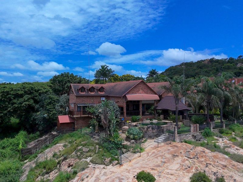 House For Sale in Steiltes, Nelspruit - Photo 3