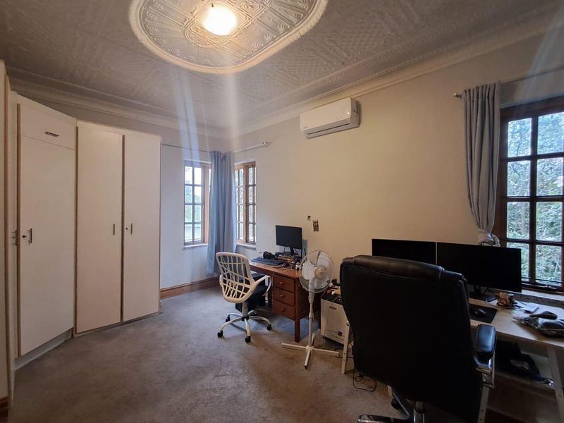 House For Sale in Orange Grove, Johannesburg - Photo 9