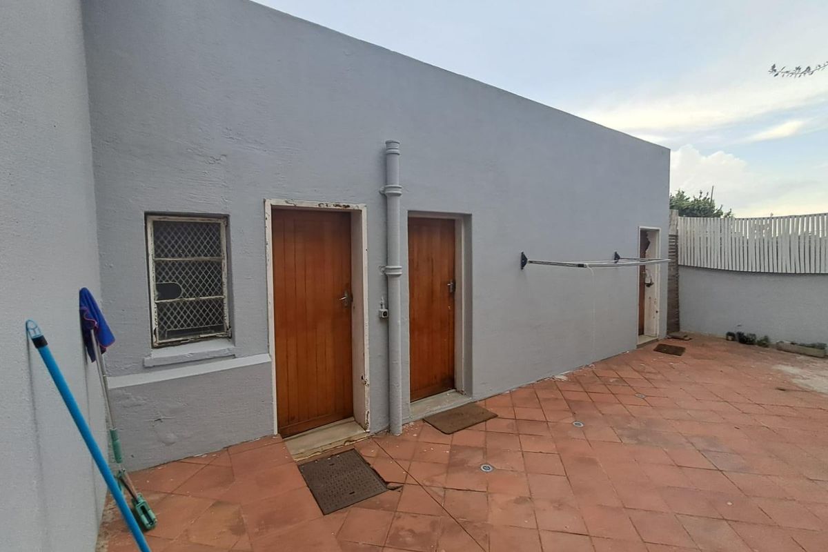 House For Sale in Orange Grove, Johannesburg - Photo 4