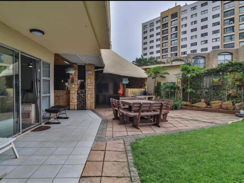 Ground floor, No stairs, Simplex For Sale in Umhlanga, Durban - Photo 3